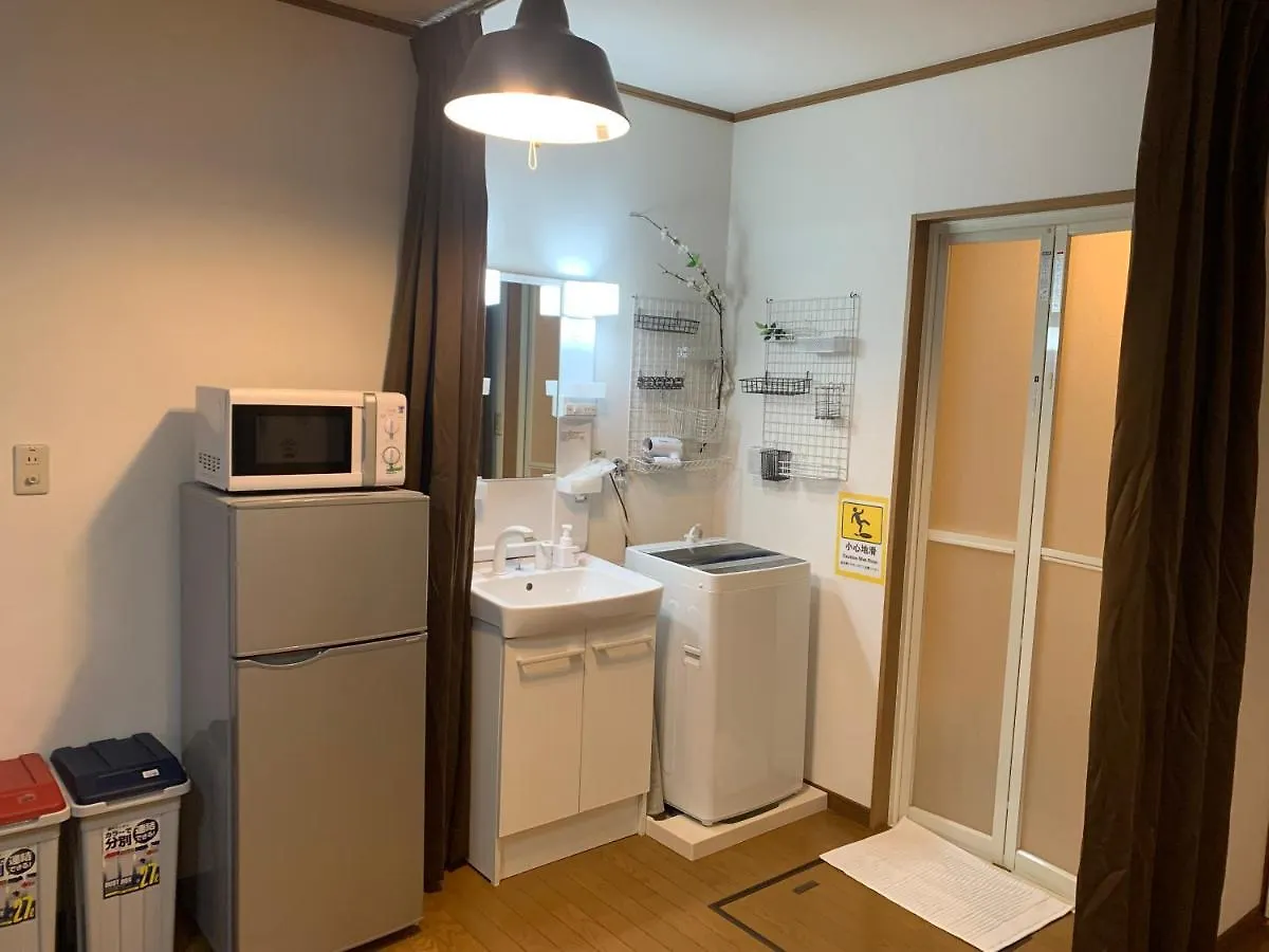 Tabi Time Koshihama: Convenient Stay Near Tamade Station Osaka Japan