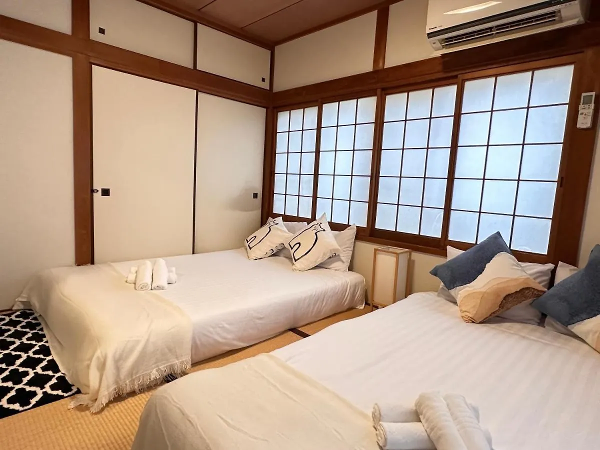 Holiday home Tabi Time Koshihama: Convenient Stay Near Tamade Station Osaka